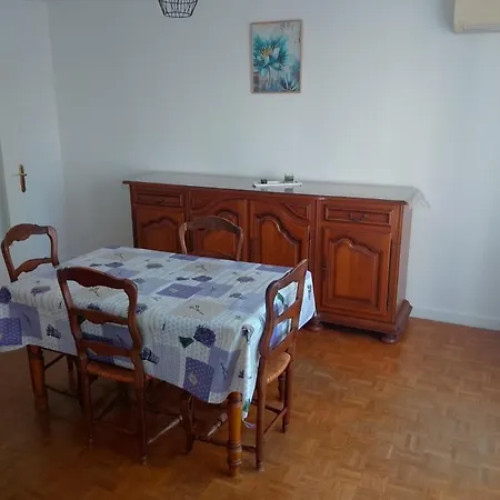 Chez Stef, 5 Mns Centre Ville, Parking Prive, Proche Tous Commerces, Wifi Apartman Montélimar